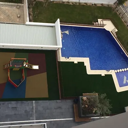 Edificio Attikos - Solo Familias Apartment Gandia Exterior photo